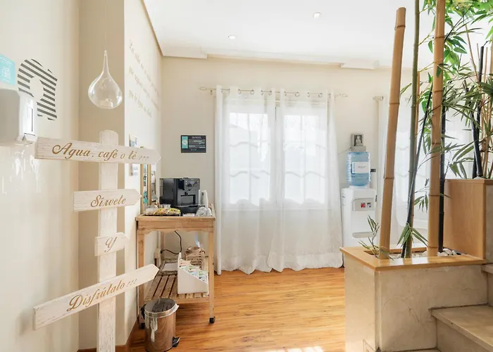 Alda Puerta Del Sol מלון 2*